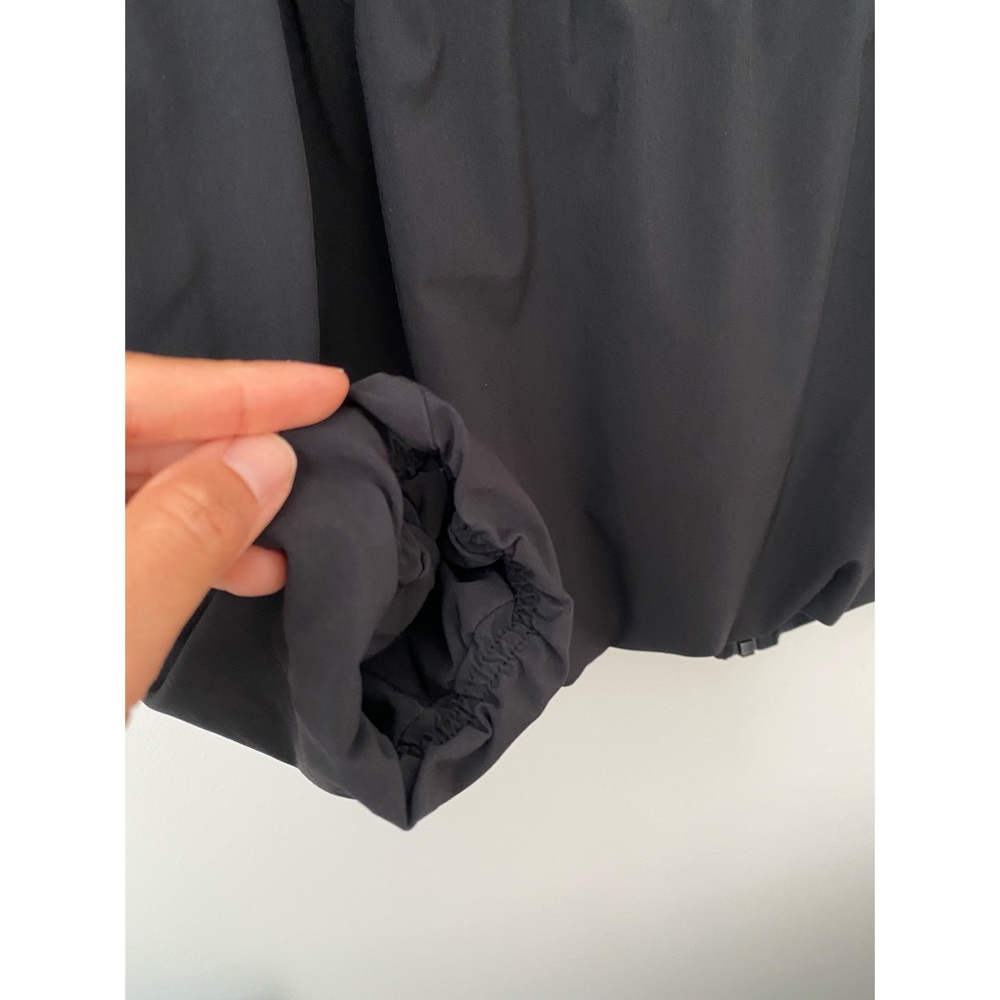 Lululemon Jacket - Picture 9 of 10